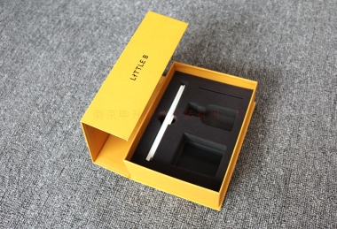 香薰精品禮盒定制-南京高級(jí)香水禮品盒生產(chǎn)
