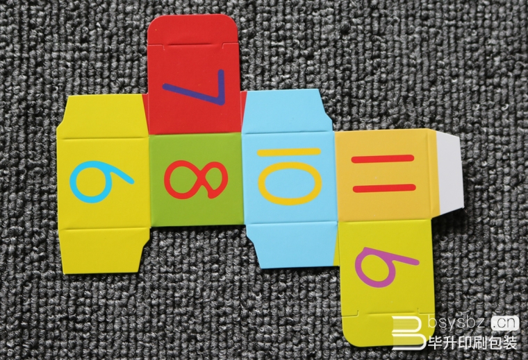 酒吧使用一次性骰子、娛樂用品